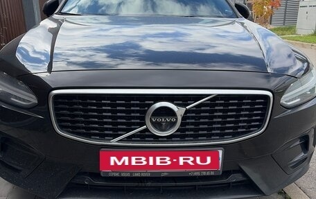 Volvo S90 II рестайлинг, 2020 год, 3 650 000 рублей, 1 фотография