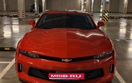 Chevrolet Camaro VI, 2016 год, 2 500 000 рублей, 10 фотография