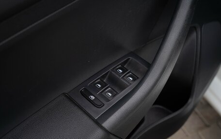 Skoda Rapid I, 2015 год, 1 199 000 рублей, 19 фотография
