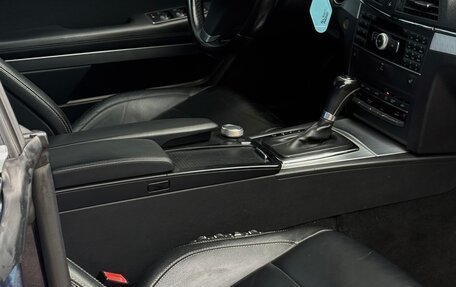 Mercedes-Benz E-Класс, 2011 год, 980 000 рублей, 13 фотография