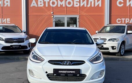 Hyundai Solaris II рестайлинг, 2014 год, 820 000 рублей, 2 фотография