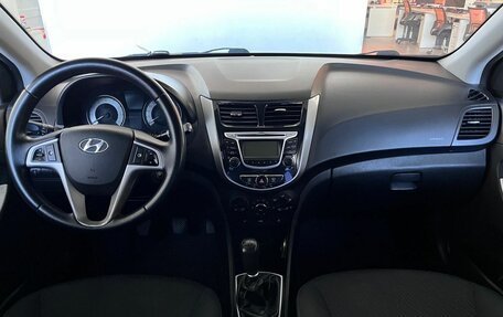 Hyundai Solaris II рестайлинг, 2014 год, 820 000 рублей, 9 фотография
