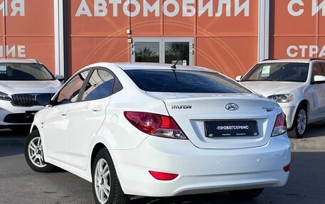 Hyundai Solaris II рестайлинг, 2014 год, 820 000 рублей, 7 фотография