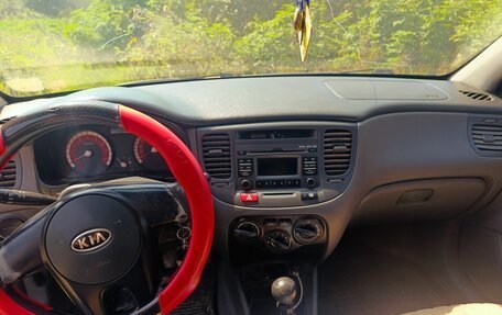 KIA Rio II, 2010 год, 400 000 рублей, 2 фотография