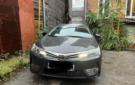 Toyota Corolla, 2016 год, 1 990 000 рублей, 4 фотография