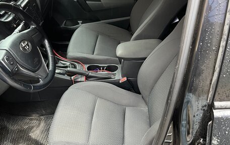 Toyota Corolla, 2016 год, 1 990 000 рублей, 9 фотография