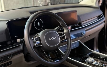 KIA Carnival, 2024 год, 5 500 000 рублей, 10 фотография