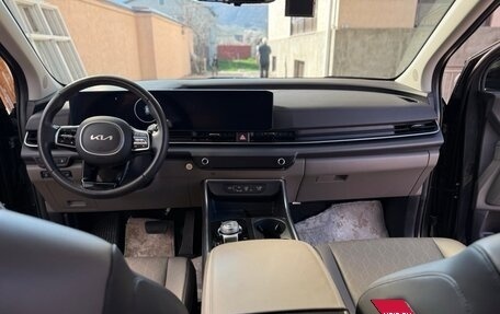 KIA Carnival, 2024 год, 5 500 000 рублей, 16 фотография