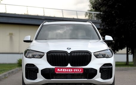 BMW X5, 2022 год, 7 290 000 рублей, 2 фотография