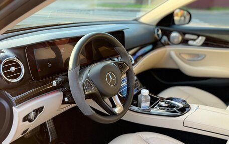 Mercedes-Benz E-Класс, 2016 год, 3 650 000 рублей, 10 фотография