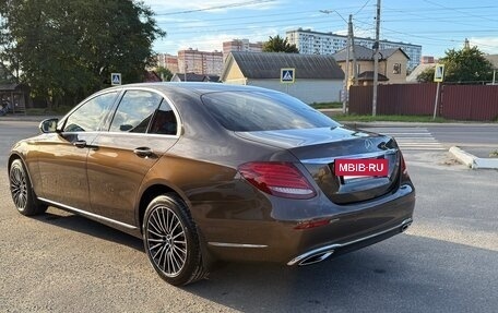 Mercedes-Benz E-Класс, 2016 год, 3 650 000 рублей, 2 фотография