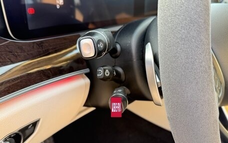 Mercedes-Benz E-Класс, 2016 год, 3 650 000 рублей, 19 фотография