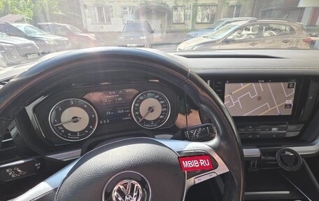 Volkswagen Touareg III, 2018 год, 4 500 000 рублей, 12 фотография