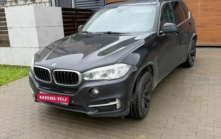 BMW X5, 2017 год, 3 100 000 рублей, 3 фотография
