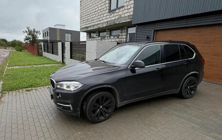BMW X5, 2017 год, 3 100 000 рублей, 6 фотография