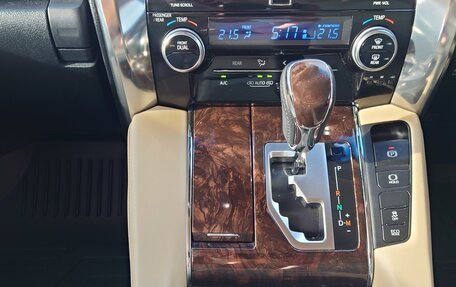 Toyota Alphard III, 2020 год, 4 470 000 рублей, 15 фотография