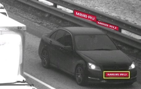 Mercedes-Benz C-Класс, 2012 год, 1 000 000 рублей, 8 фотография