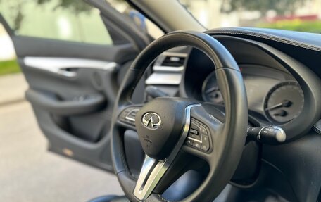 Infiniti QX50 II, 2018 год, 2 800 000 рублей, 21 фотография