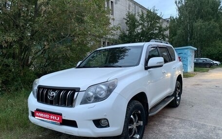 Toyota Land Cruiser Prado 150 рестайлинг 2, 2012 год, 2 980 000 рублей, 1 фотография