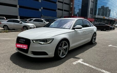 Audi A6, 2012 год, 2 000 000 рублей, 5 фотография