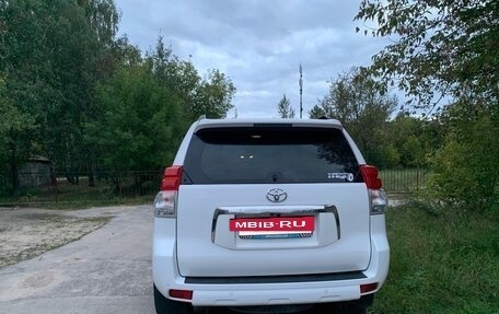 Toyota Land Cruiser Prado 150 рестайлинг 2, 2012 год, 2 980 000 рублей, 7 фотография