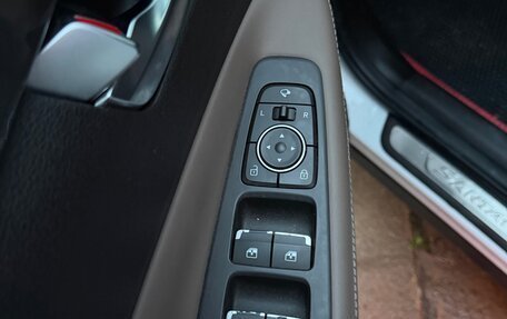 Hyundai Santa Fe IV, 2018 год, 2 890 000 рублей, 35 фотография