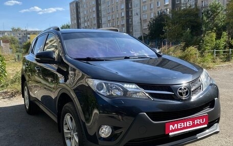 Toyota RAV4, 2014 год, 1 970 000 рублей, 2 фотография
