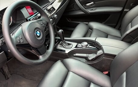 BMW 5 серия, 2005 год, 1 350 000 рублей, 7 фотография