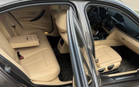 BMW 3 серия, 2013 год, 1 560 000 рублей, 18 фотография