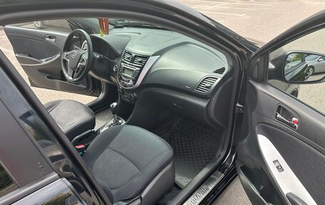 Hyundai Solaris II рестайлинг, 2011 год, 930 000 рублей, 14 фотография