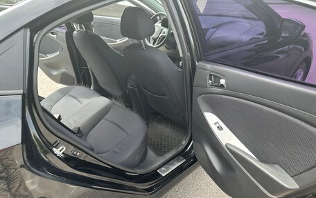 Hyundai Solaris II рестайлинг, 2011 год, 930 000 рублей, 17 фотография
