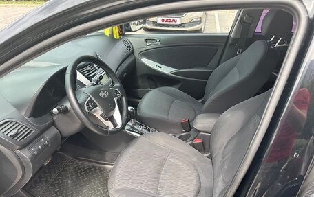 Hyundai Solaris II рестайлинг, 2011 год, 930 000 рублей, 19 фотография