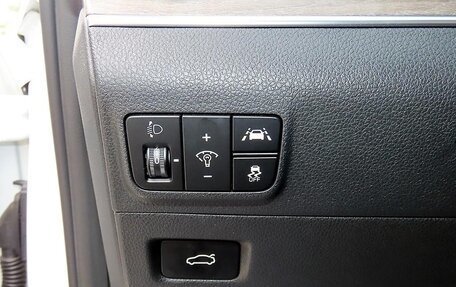 KIA K5, 2023 год, 2 400 000 рублей, 15 фотография