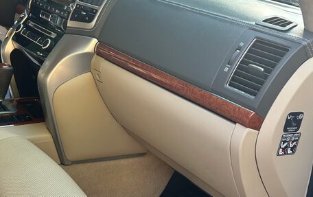 Toyota Land Cruiser 200, 2012 год, 3 200 000 рублей, 16 фотография