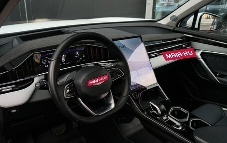 Geely Atlas, 2024 год, 3 000 000 рублей, 12 фотография