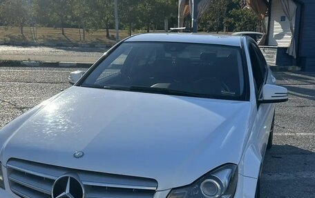 Mercedes-Benz C-Класс, 2013 год, 1 200 000 рублей, 3 фотография
