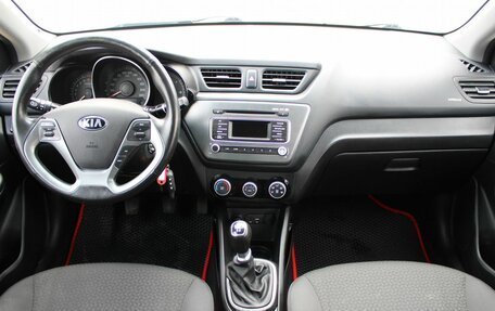 KIA Rio III рестайлинг, 2016 год, 939 000 рублей, 8 фотография