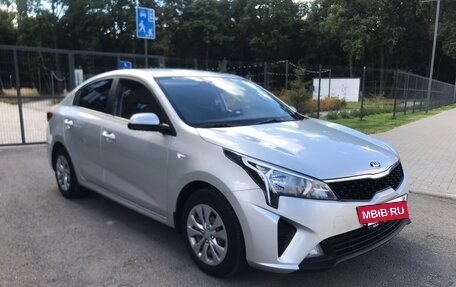 KIA Rio IV, 2020 год, 1 650 000 рублей, 8 фотография