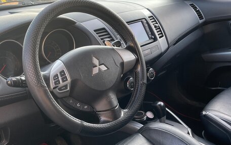 Mitsubishi Outlander III рестайлинг 3, 2012 год, 1 000 000 рублей, 6 фотография