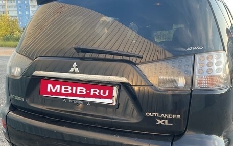 Mitsubishi Outlander III рестайлинг 3, 2012 год, 1 000 000 рублей, 17 фотография