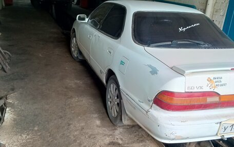 Toyota Vista, 1991 год, 180 000 рублей, 3 фотография