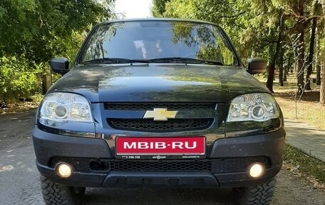 Chevrolet Niva I рестайлинг, 2013 год, 770 000 рублей, 1 фотография