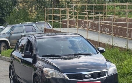 KIA cee'd I рестайлинг, 2011 год, 810 000 рублей, 1 фотография