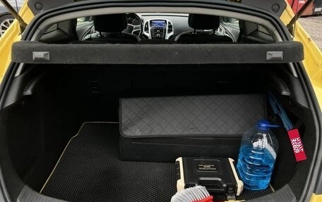 Opel Astra J, 2013 год, 975 000 рублей, 11 фотография