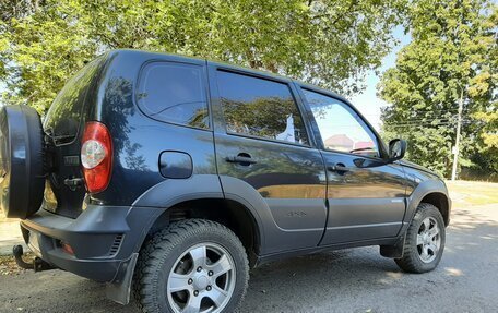 Chevrolet Niva I рестайлинг, 2013 год, 770 000 рублей, 3 фотография