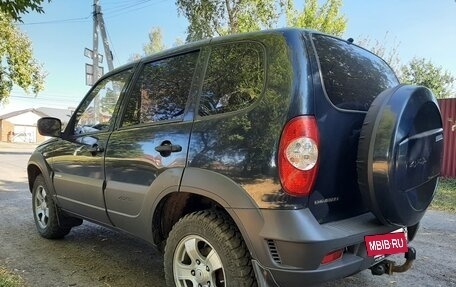 Chevrolet Niva I рестайлинг, 2013 год, 770 000 рублей, 5 фотография