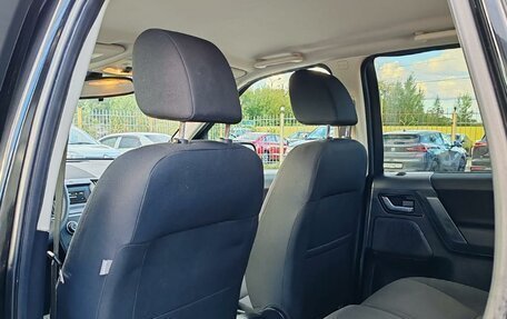 Land Rover Freelander II рестайлинг 2, 2013 год, 1 399 000 рублей, 10 фотография