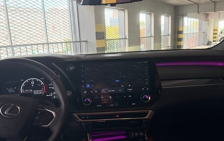 Lexus RX IV рестайлинг, 2025 год, 9 990 000 рублей, 10 фотография