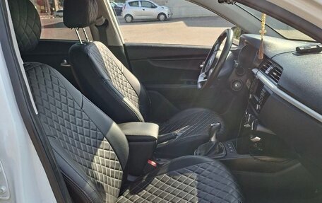 KIA Rio IV, 2019 год, 1 570 000 рублей, 6 фотография