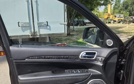 Jeep Grand Cherokee, 2014 год, 3 800 000 рублей, 7 фотография